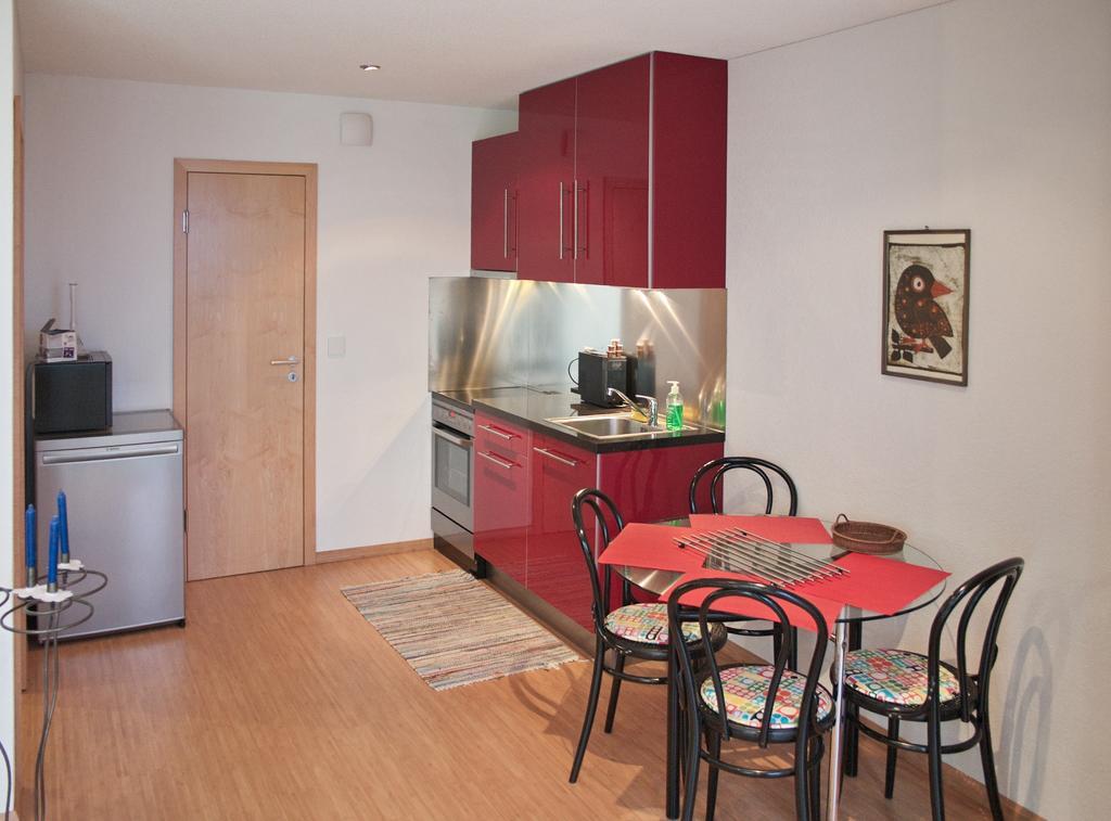 Chez Pio Apartment Murten Cameră foto